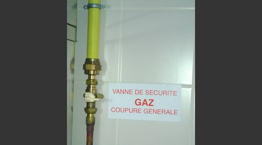 Raccordement gaz en intérieur.